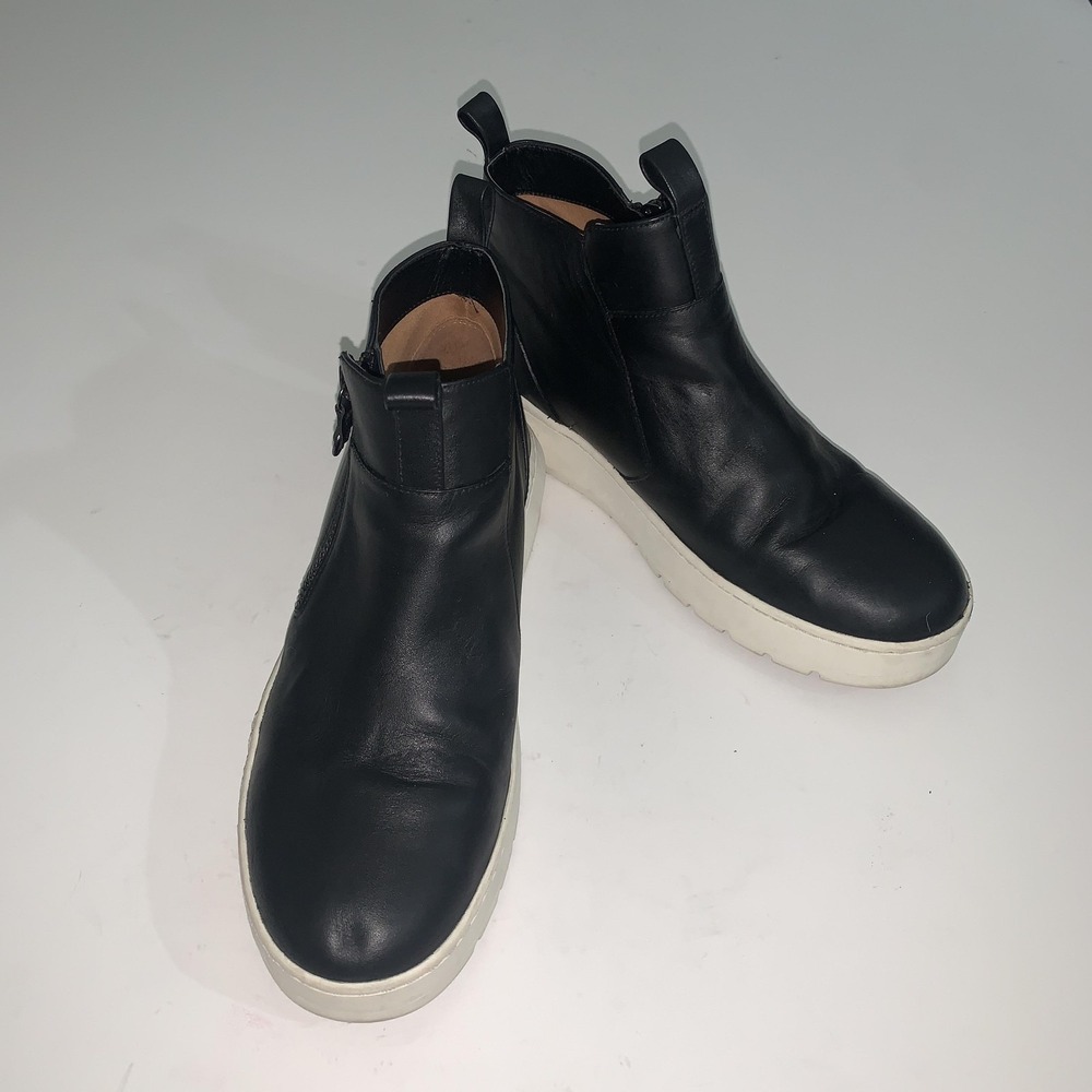 Vionic Brinkely Boots Womens Size 7 Black Leather Ankle Zip Comfort Booties